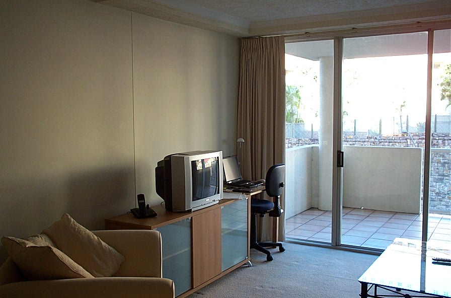 Living area, left part