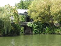 The bridge to access the Versailles Island